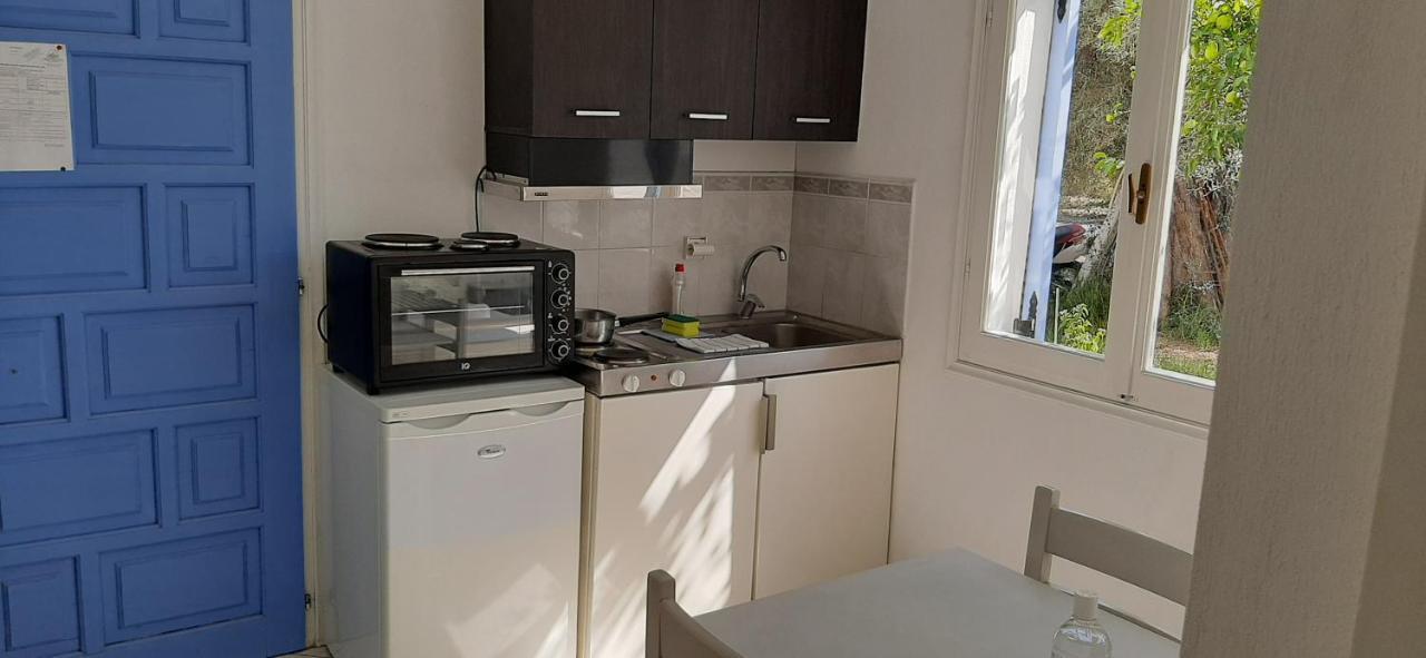 Armonia Apartments Vasilikí Exteriör bild